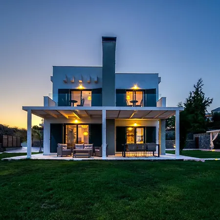 Heliophos Aelia Villa *