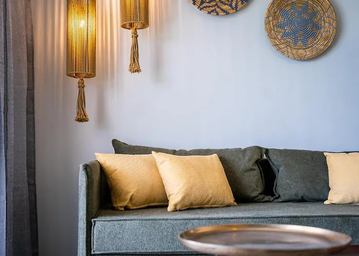 Villa Heliophos Aelia *