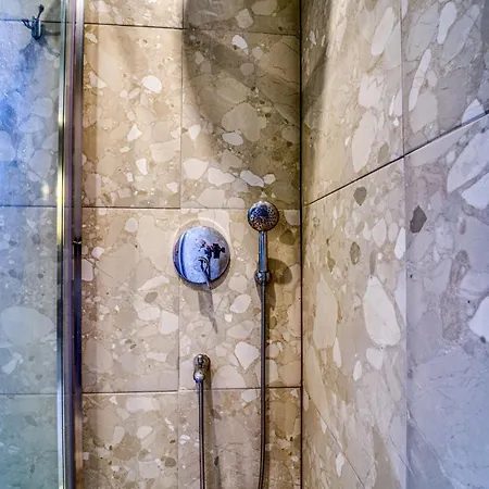 Villa Heliophos Aelia *